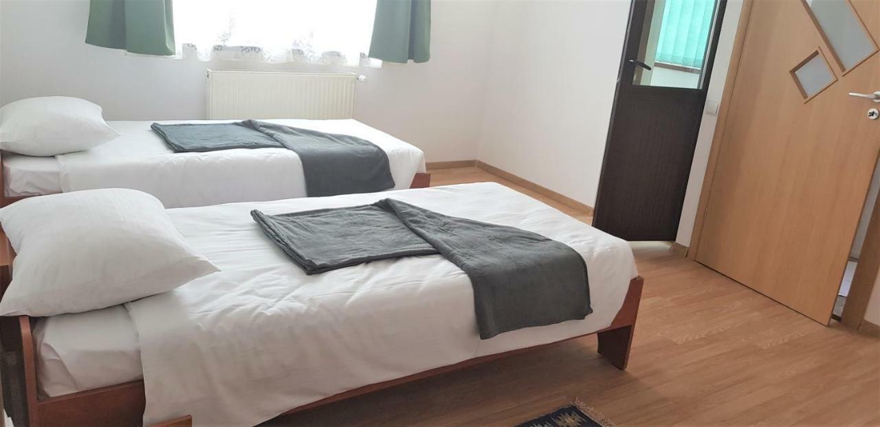 Privatunterkunft Coroian House *